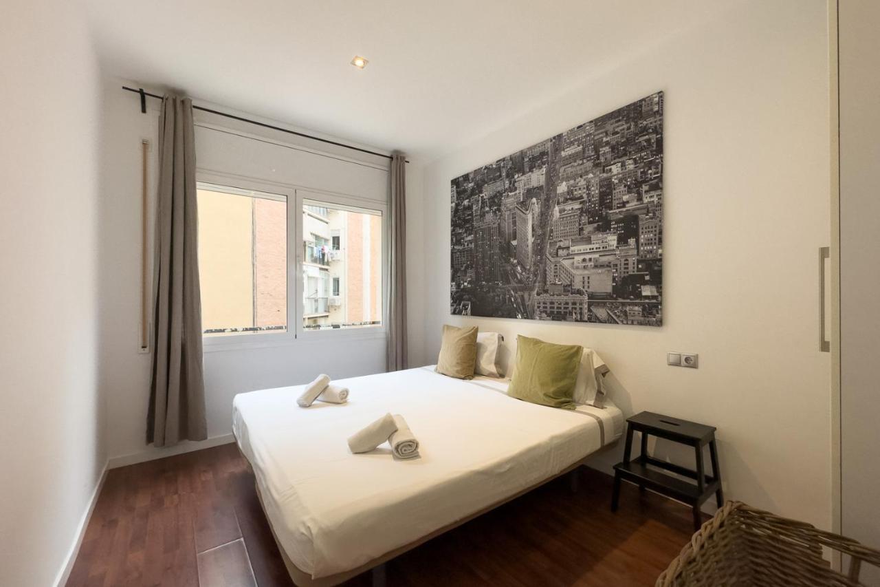 Sagrada Familia Bliss Apartment Барселона Екстериор снимка